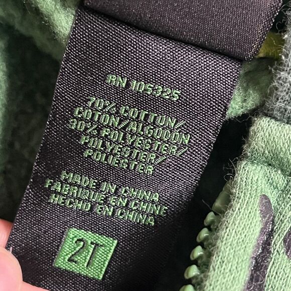 John Deer Full Zip Fleece Hoddie 2T - Picture 5 of 7